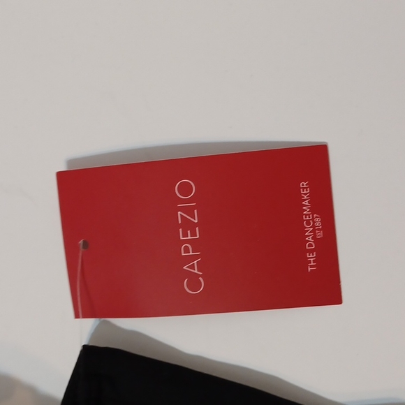 Capezio Girls Adjustable Strap Leotard TB1420 Black - Picture 3 of 9